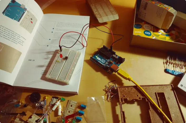 技術記事を執筆 コンセプト画像